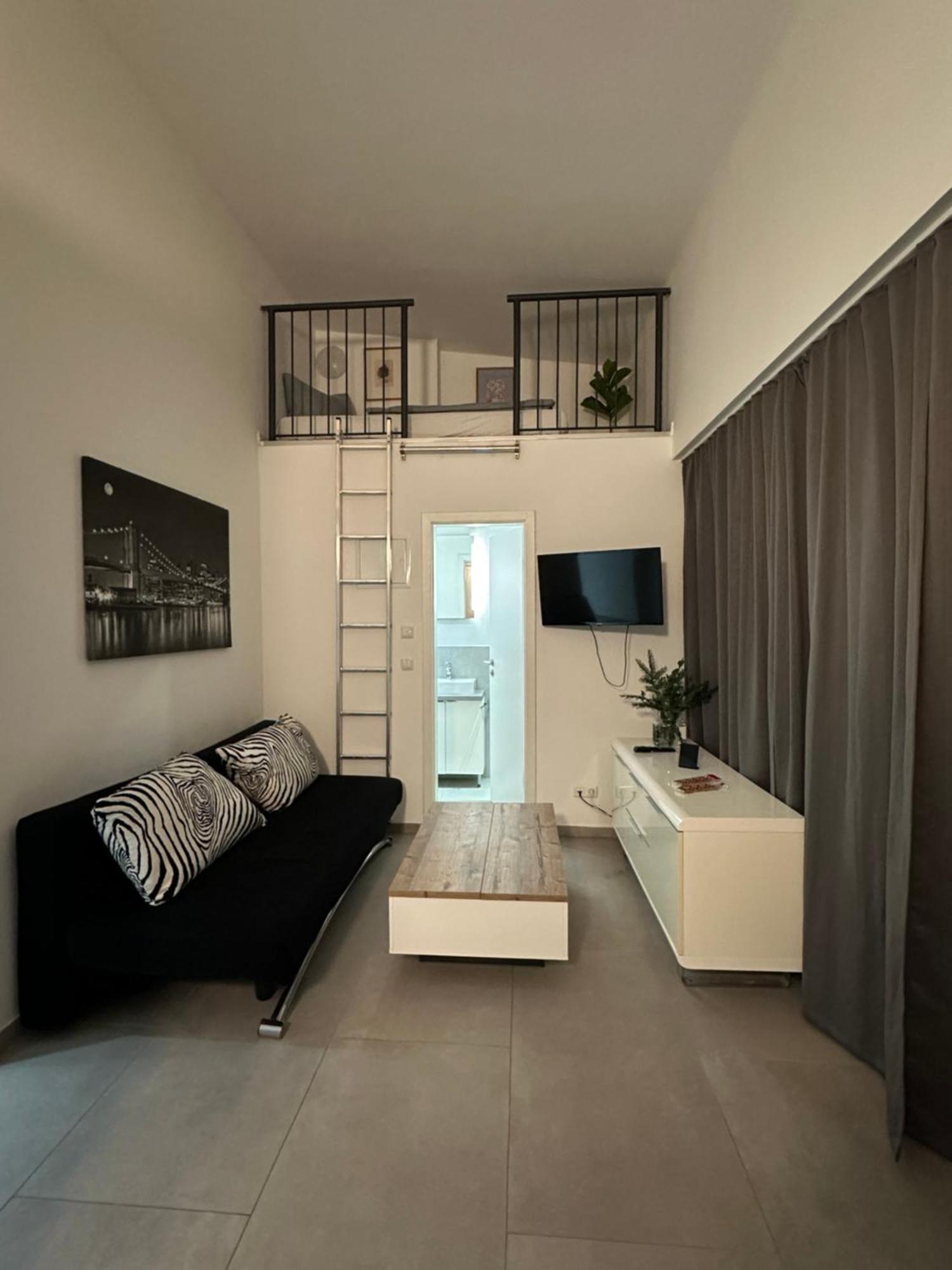 Aparthotel Estelada Boarding - Bogenhausen Munich